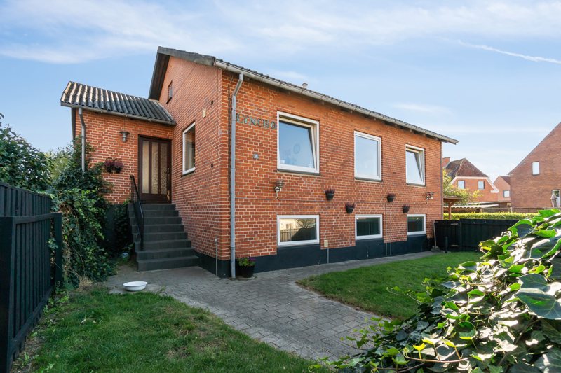 Property image number 2