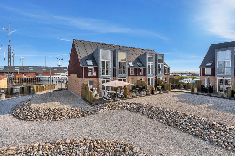 Property image number 1