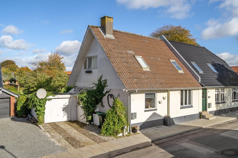 Property image number 1