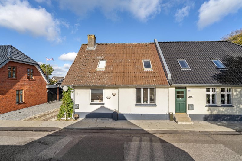 Property image number 2