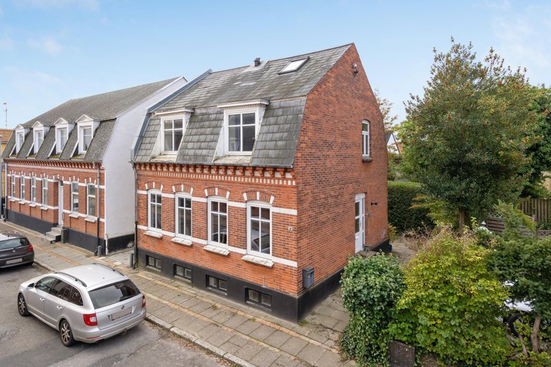 Property image number 1