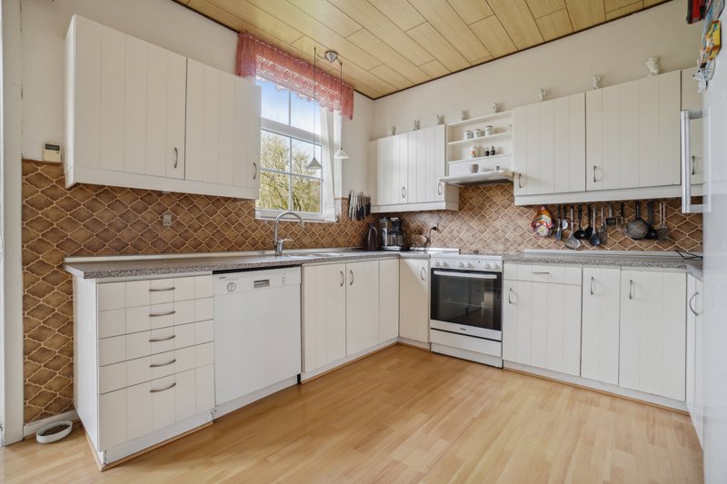 Property image number 6