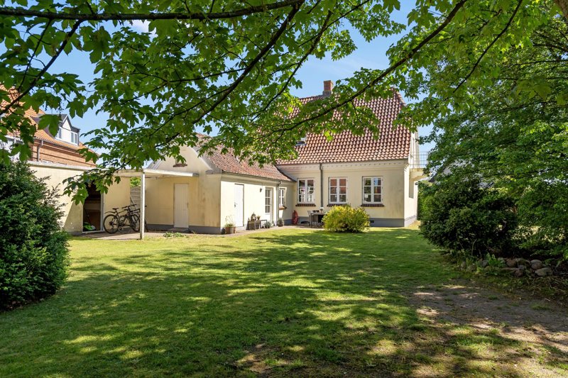 Property image number 2