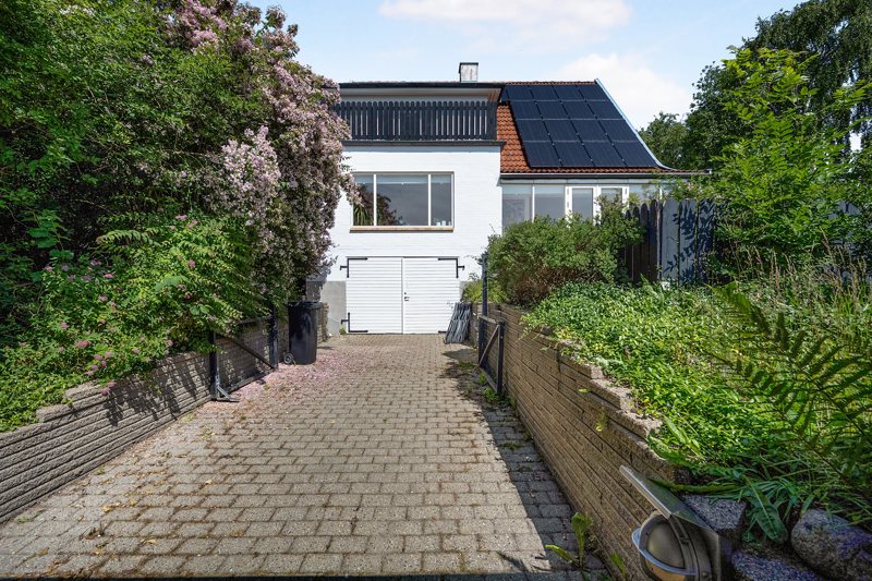 Property image number 2