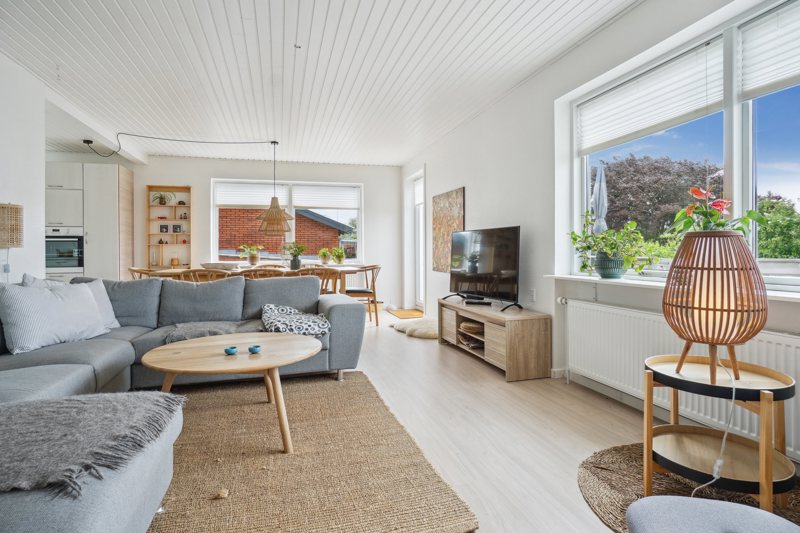 Property image number 6