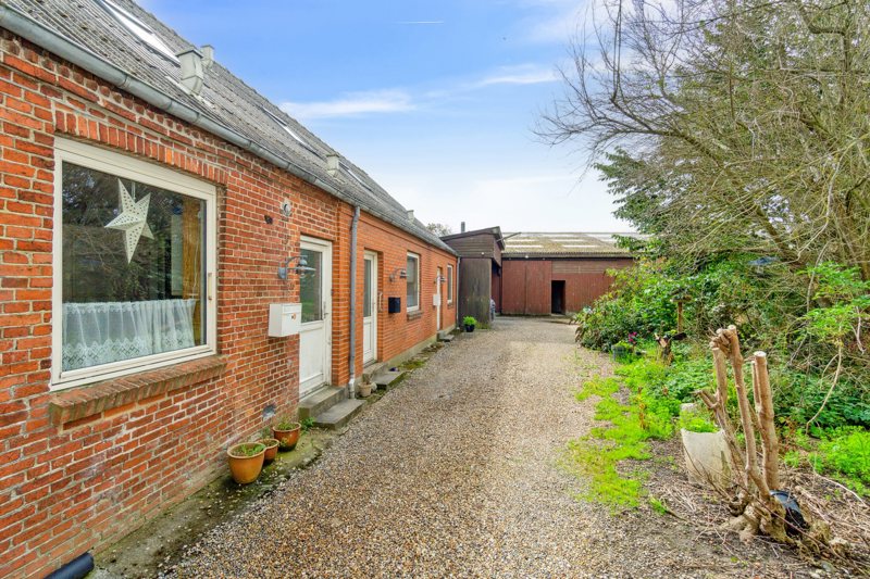 Property image number 2