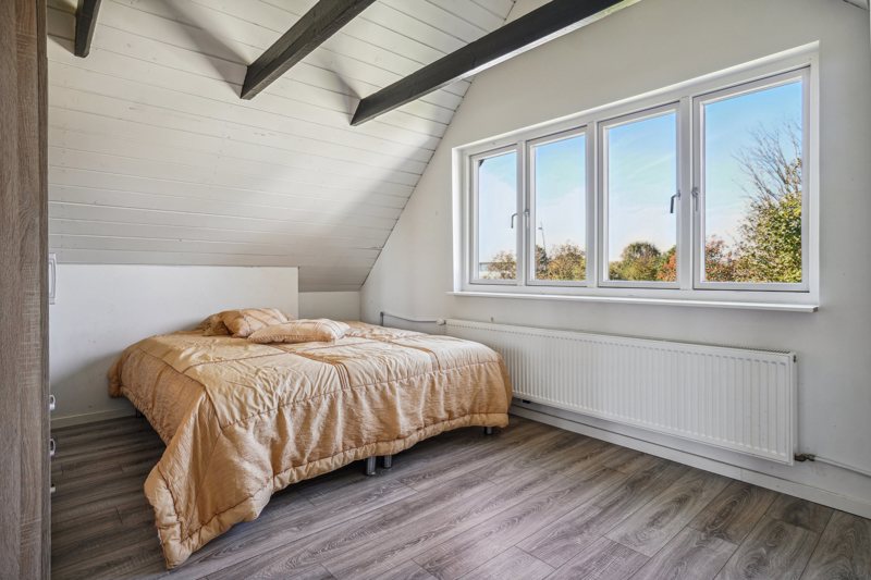 Property image number 8