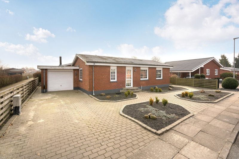 Property image number 2