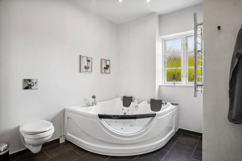 Property image number 6