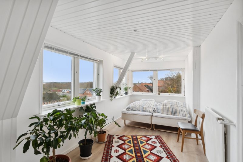 Property image number 9