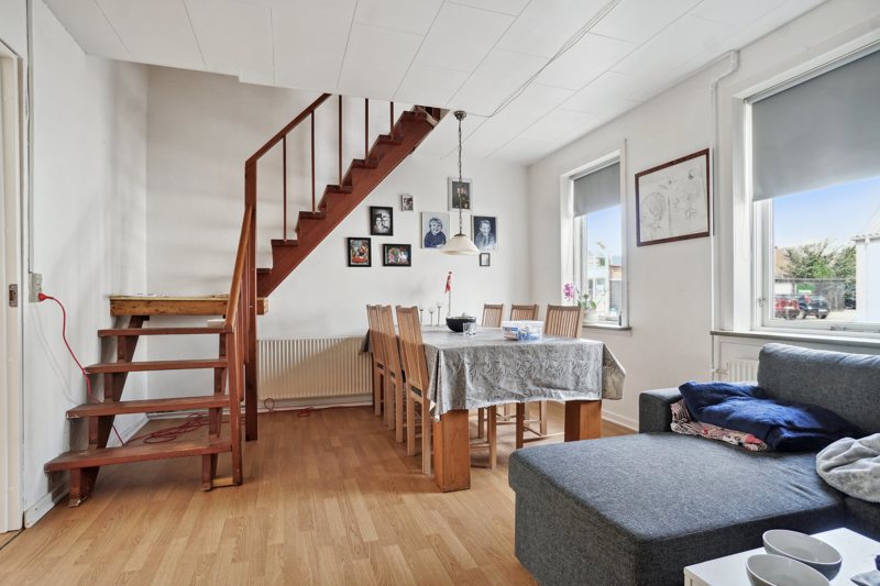 Property image number 8