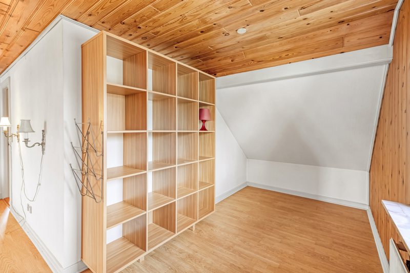 toggle-gallery-image