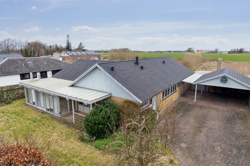 Property image number 2