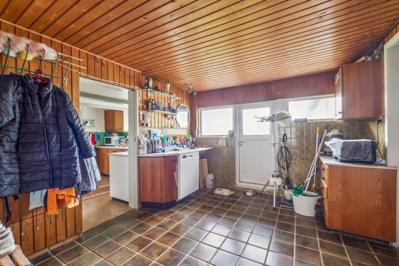 toggle-gallery-image