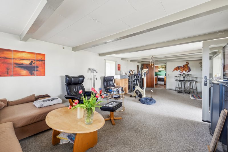 Property image number 6