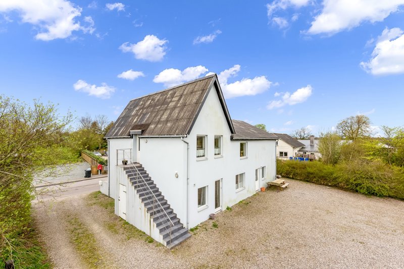 Property image number 2