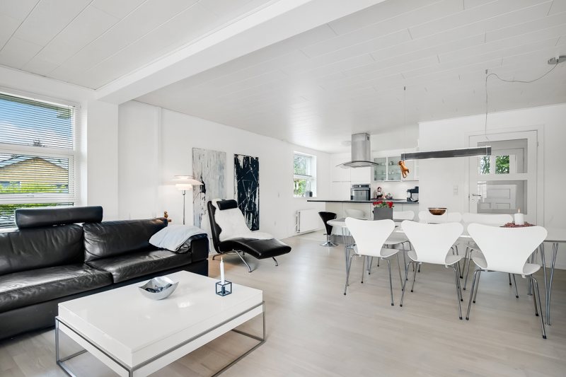 Property image number 8