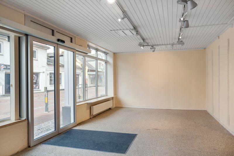 Property image number 2