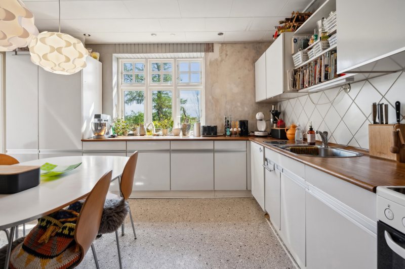 Property image number 8