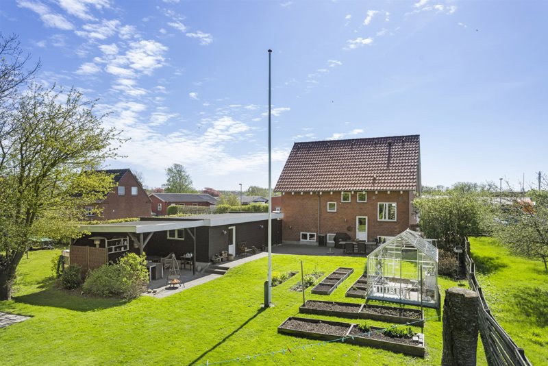 Property image number 3