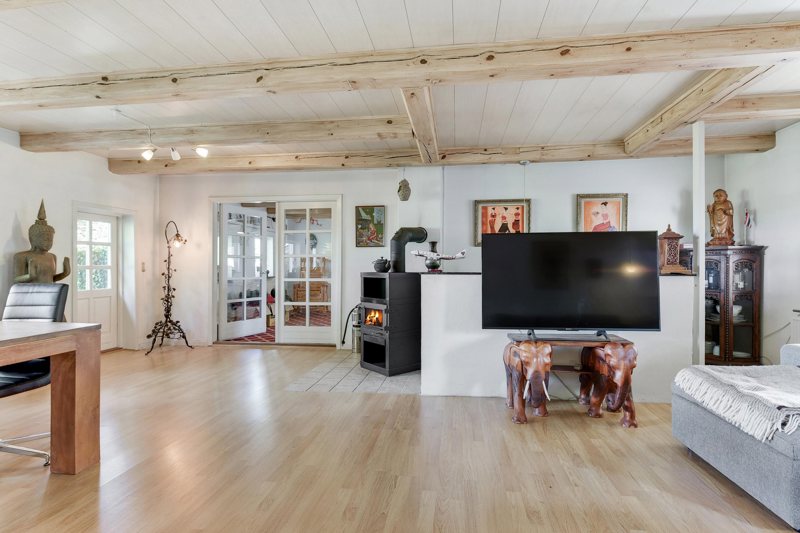 Property image number 8