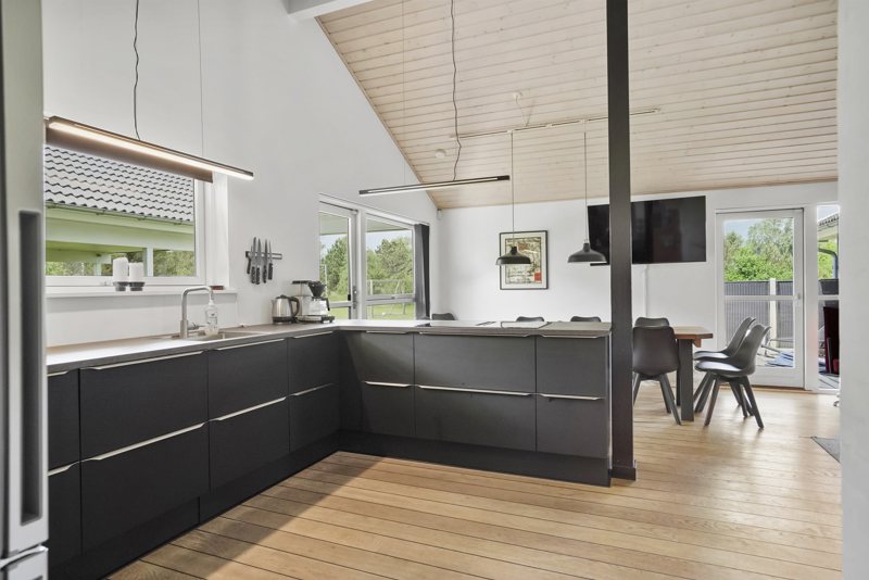 Property image number 2