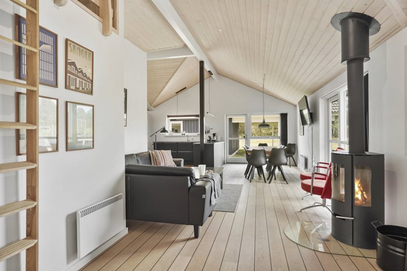 Property image number 3