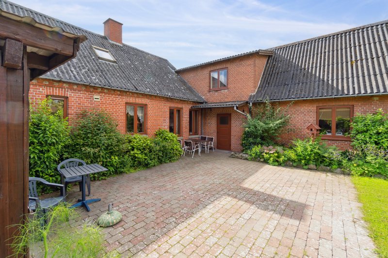 Property image number 1
