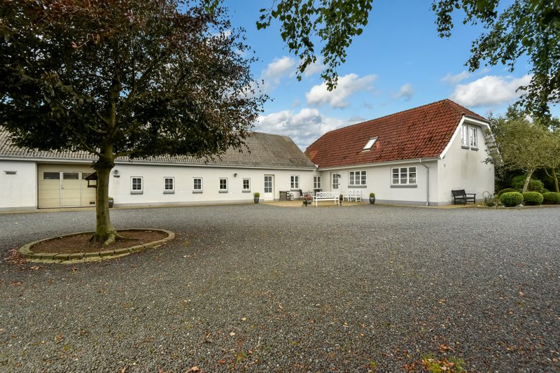 Property image number 2