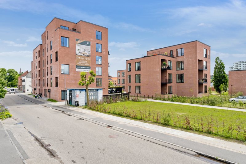 Property image number 2
