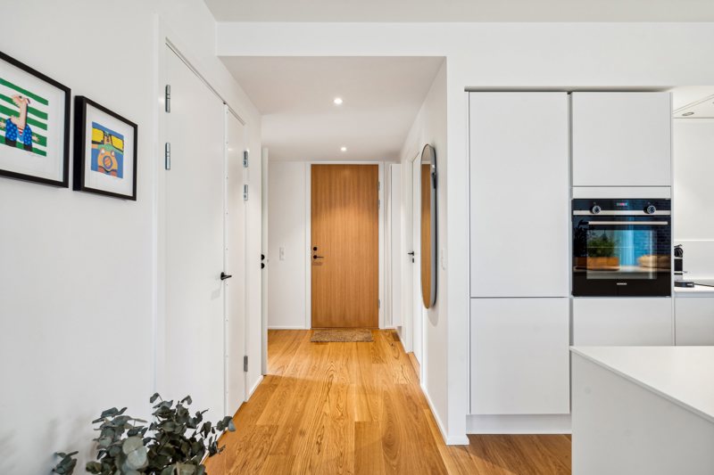 Property image number 8