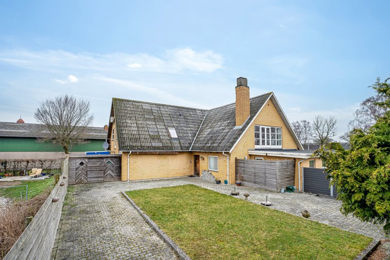 Property image number 2