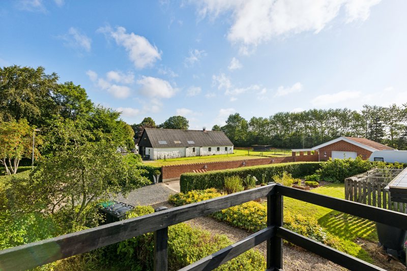 Property image number 2
