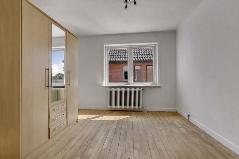 Property image number 8