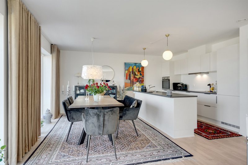 Property image number 2