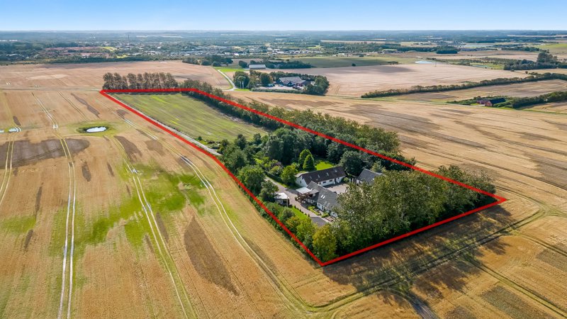 Property image number 2