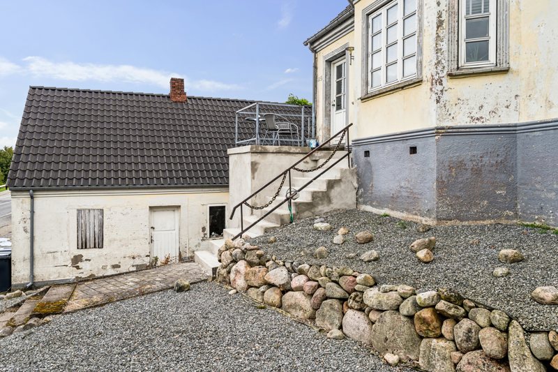 Property image number 2
