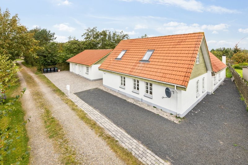 Property image number 2