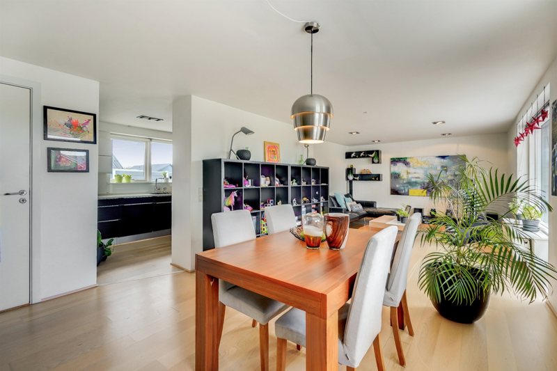 Property image number 2