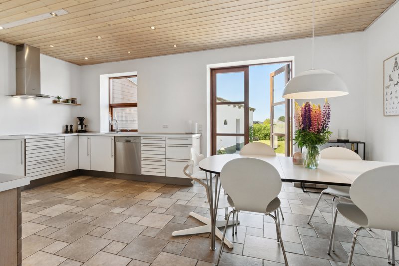 Property image number 4