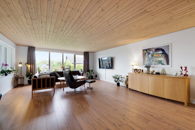 Property image number 3