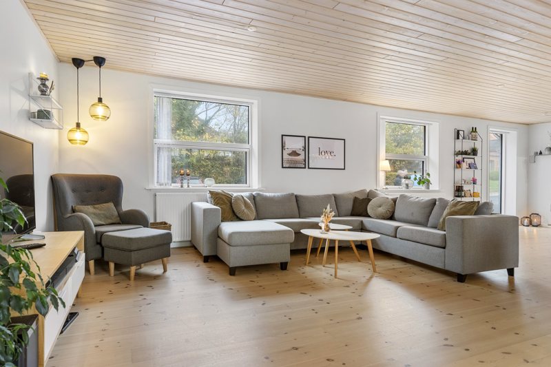 Property image number 8