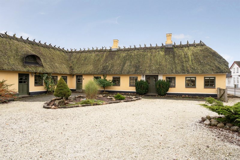 Property image number 2
