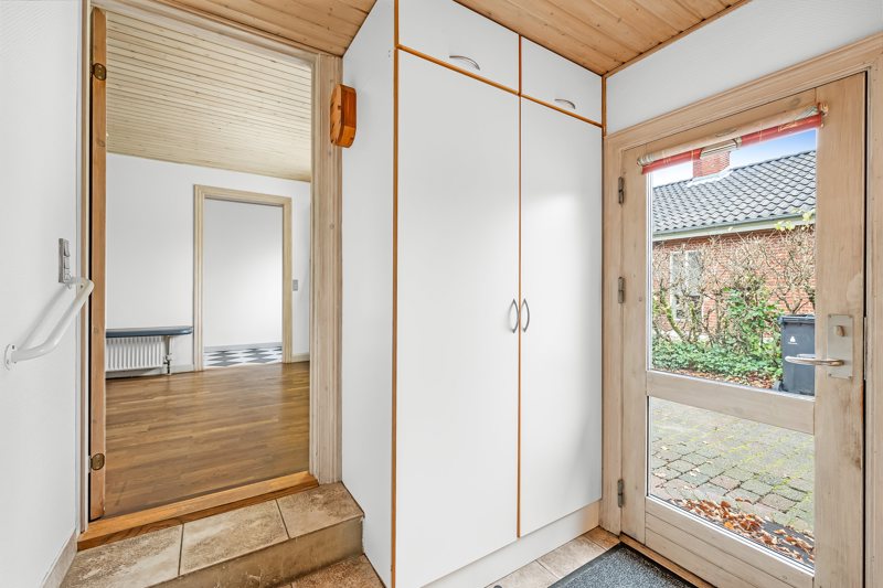 Property image number 8