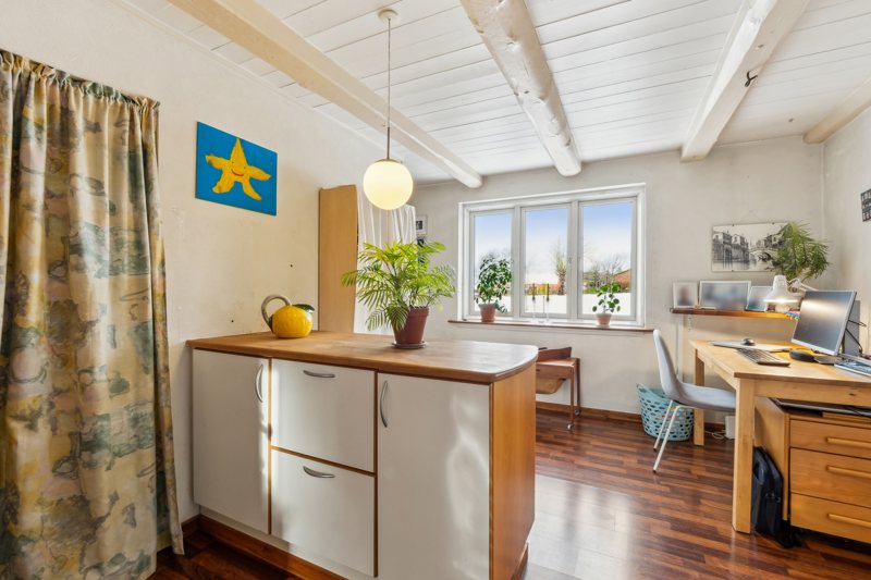 Property image number 6