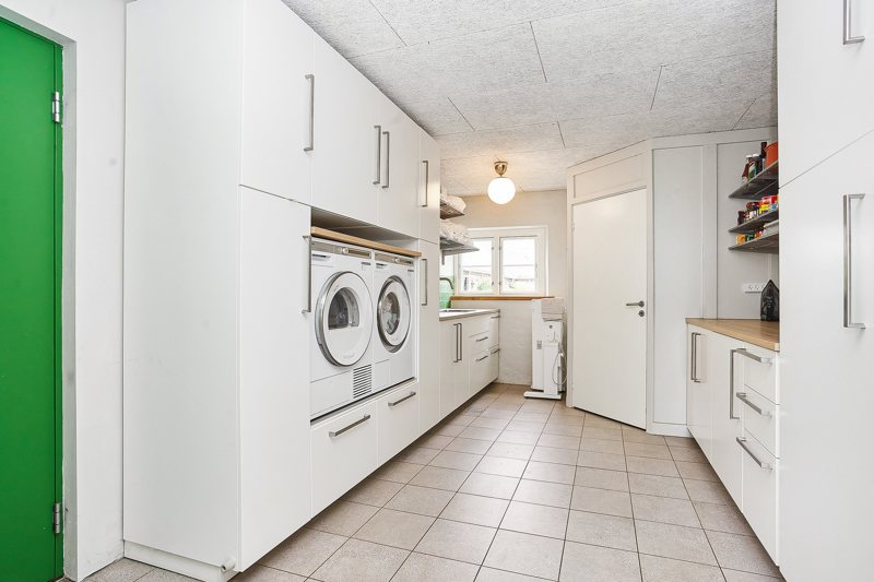 Property image number 8