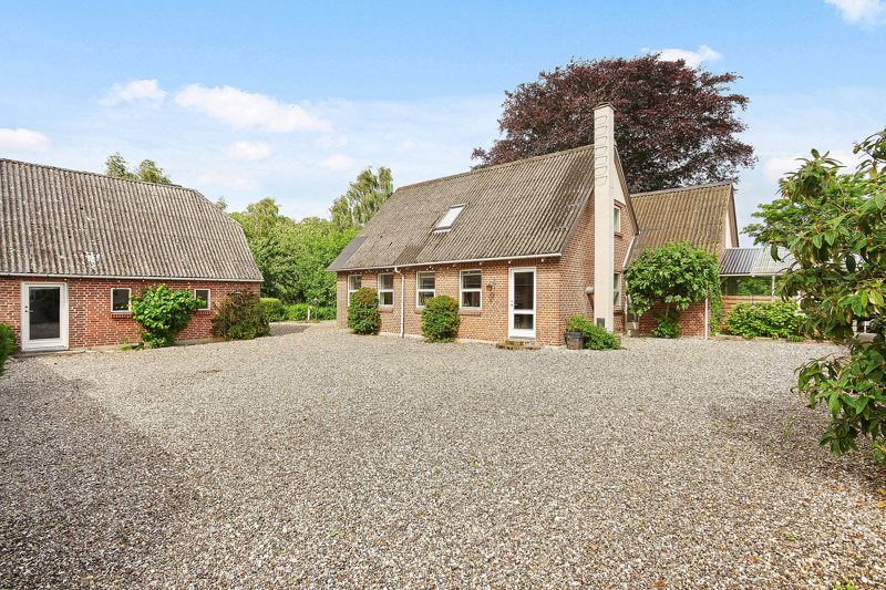 Property image number 2
