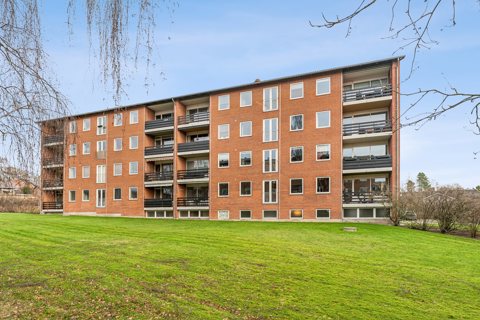 GL. BRABRAND - Lige ved Brabrand Søen