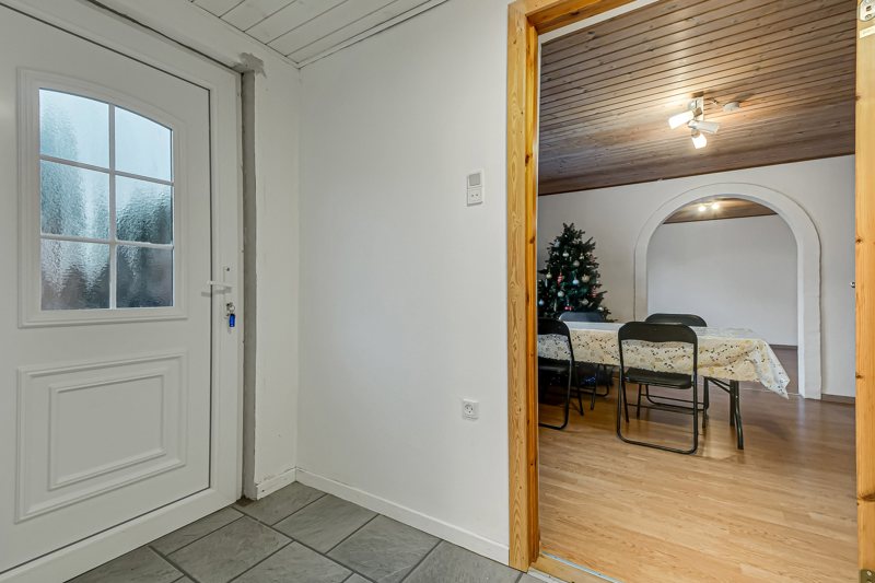 Property image number 8
