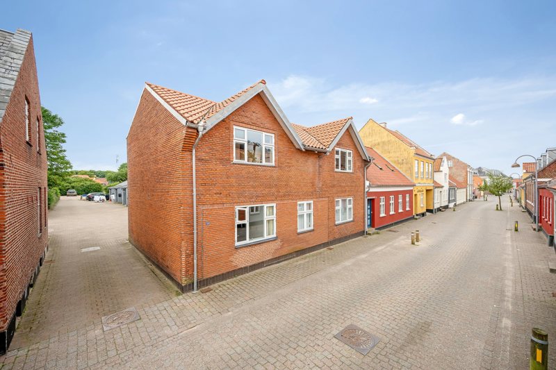 Property image number 1